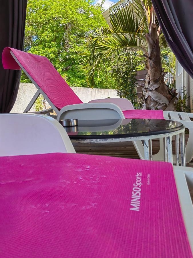 Piscines Privees Et Chauffees, Private Heated Pools Vila Grand Baie Exterior foto