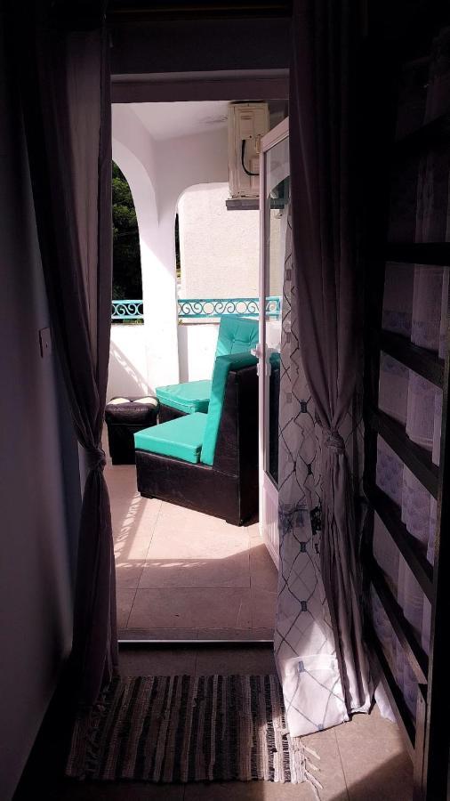 Piscines Privees Et Chauffees, Private Heated Pools Vila Grand Baie Exterior foto
