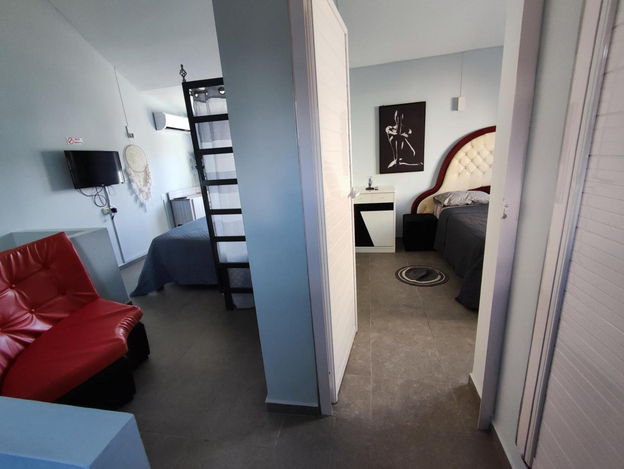 Piscines Privees Et Chauffees, Private Heated Pools Vila Grand Baie Exterior foto